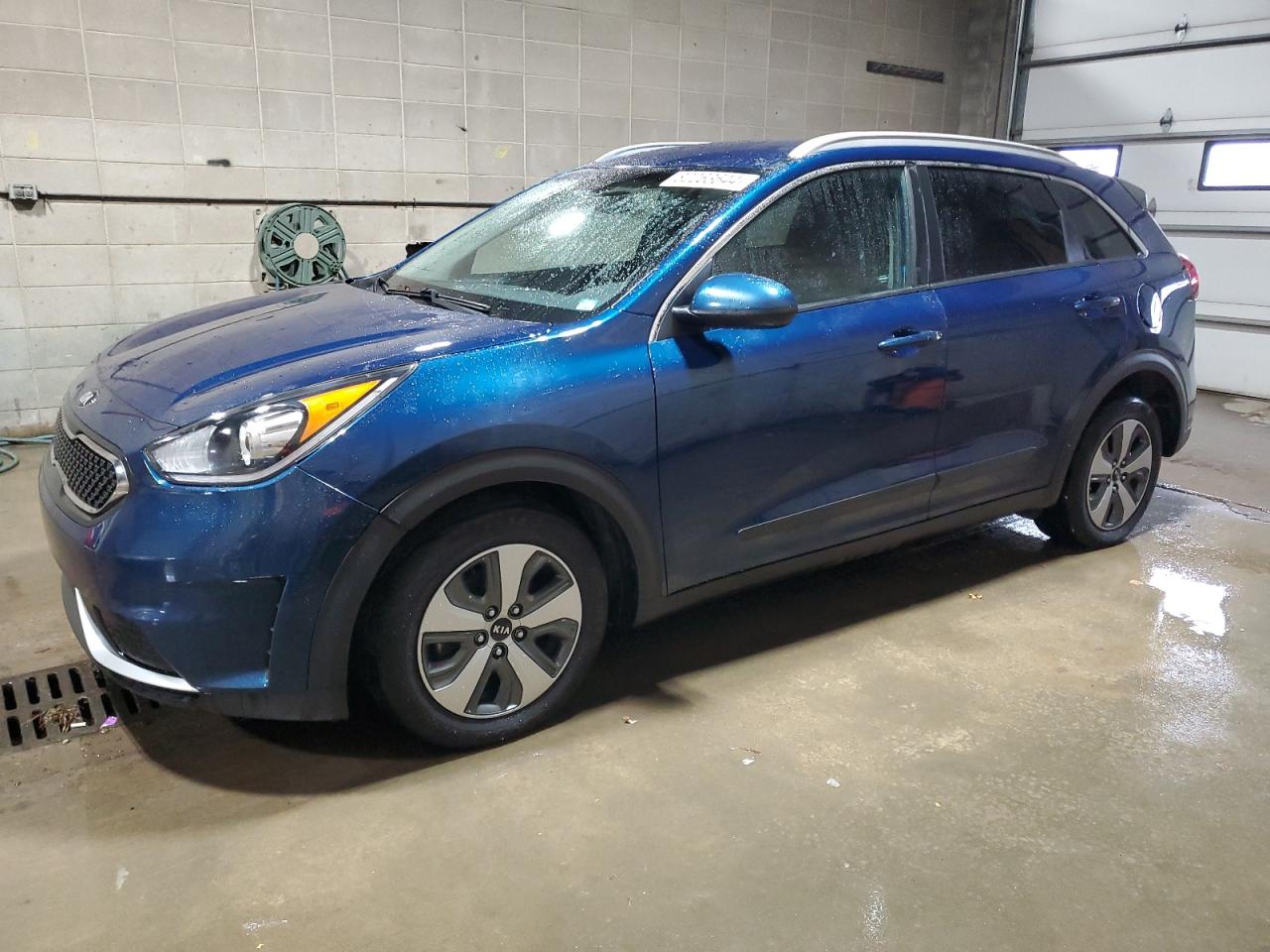 2019 Kia Niro - Image 1