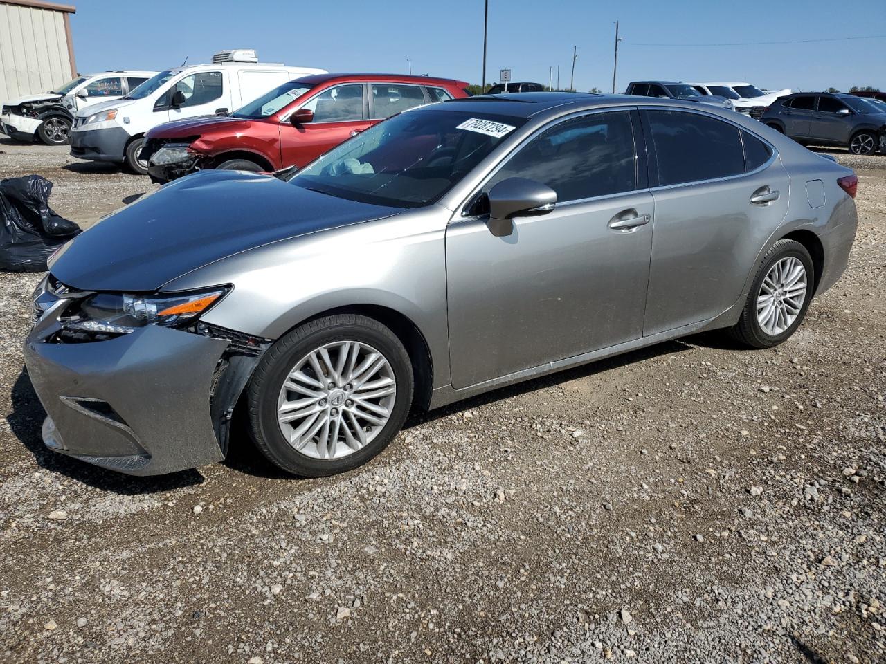2017 Lexus ES - Image 1