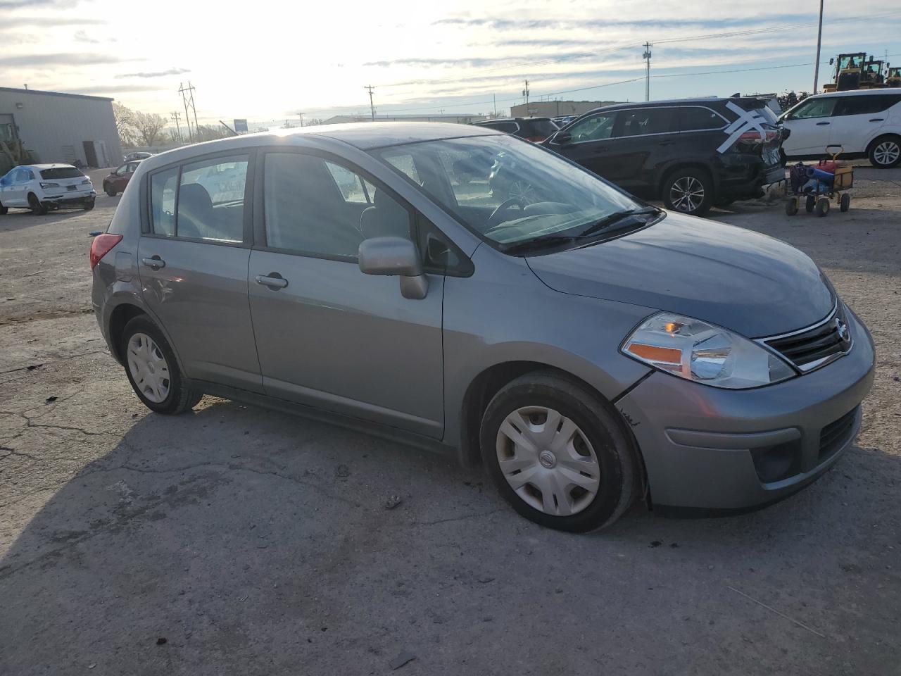 2011 Nissan Versa - Image 4