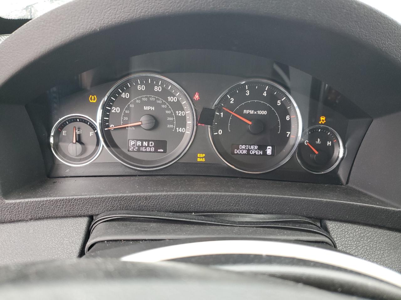 2008 Jeep Grand Cherokee - Image 9