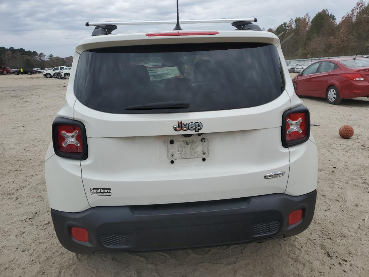 VIN ZACCJABT4GPE39858 2016 JEEP RENEGADE no.6