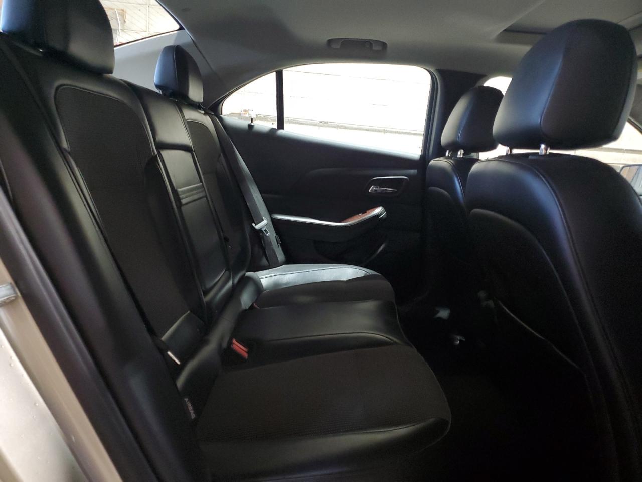 2013 Chevrolet Malibu - Image 10