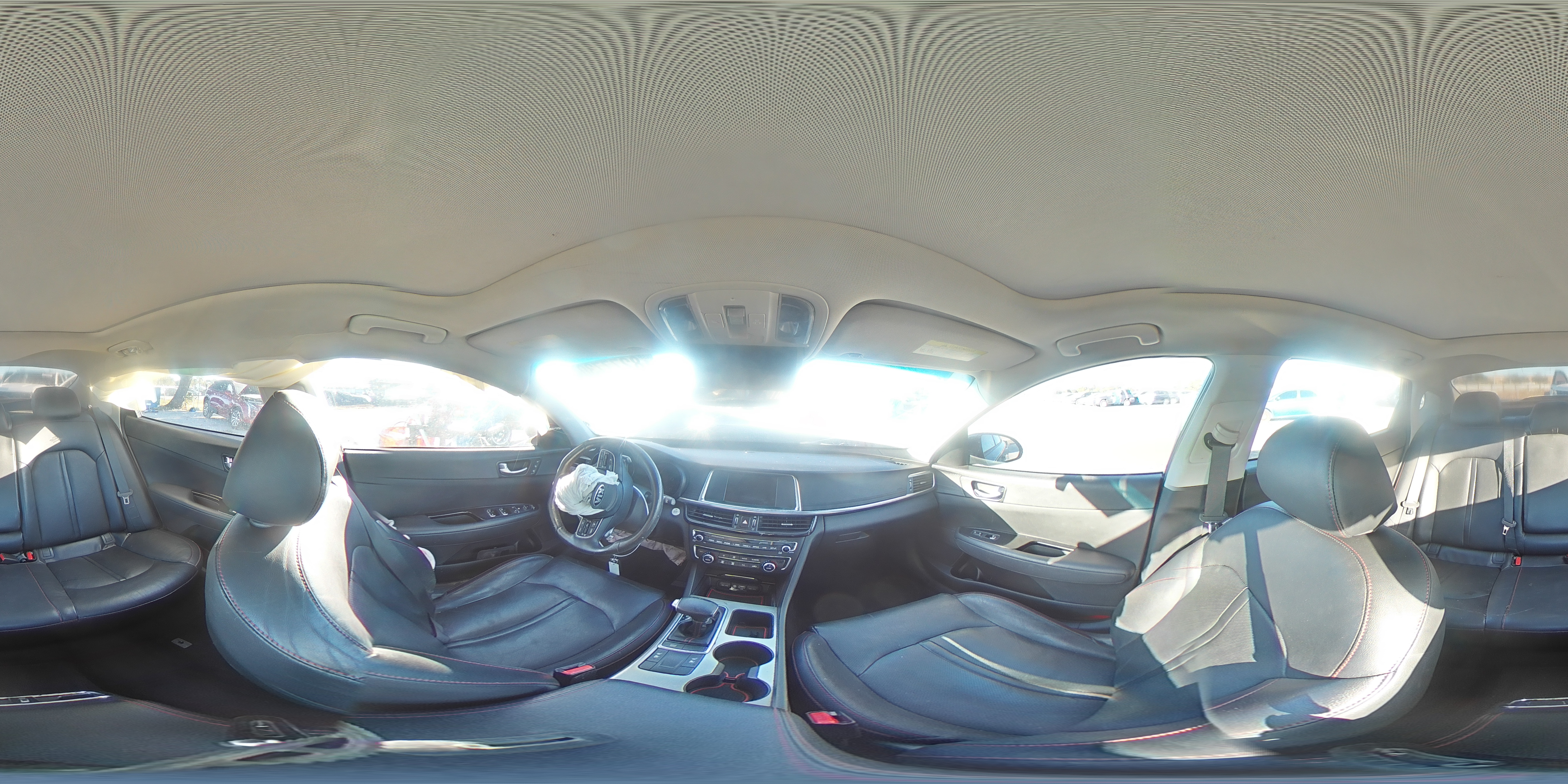 2018 Kia Optima - Image 12