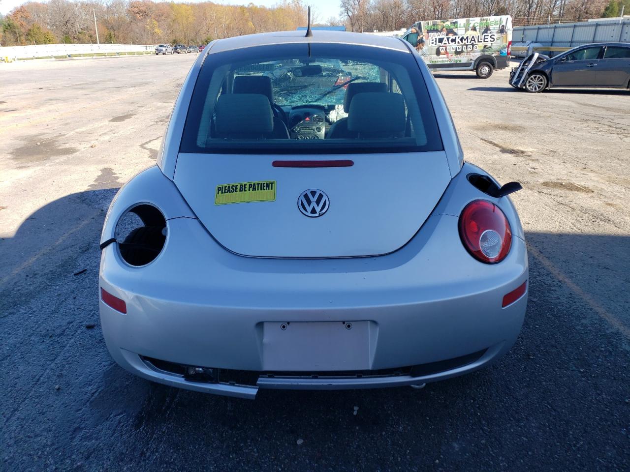 2007 Volkswagen Beetle - Image 6