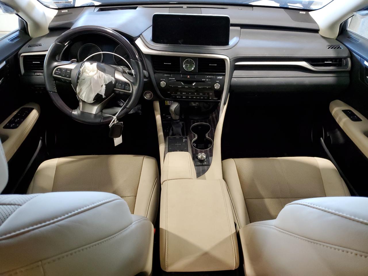 2022 Lexus RX - Image 8