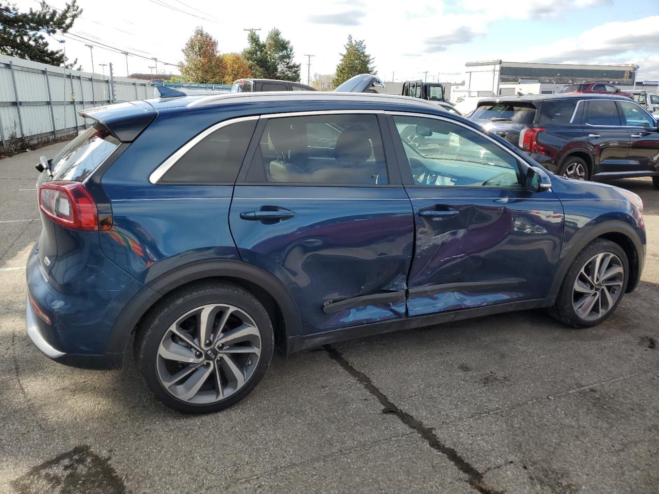 2019 Kia Niro - Image 3