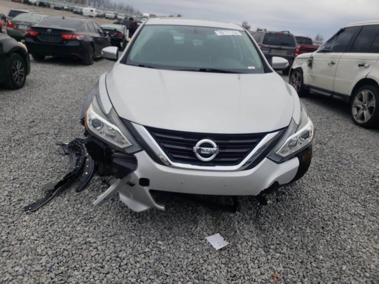 VIN 1N4AL3AP1GC292443 2016 NISSAN ALTIMA no.5