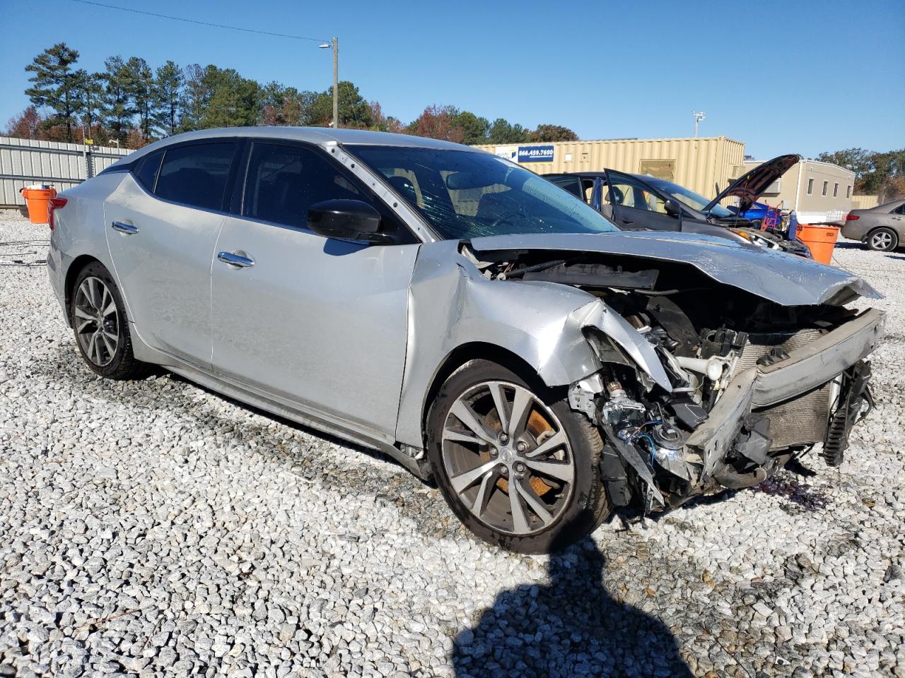 2016 Nissan Maxima - Image 4