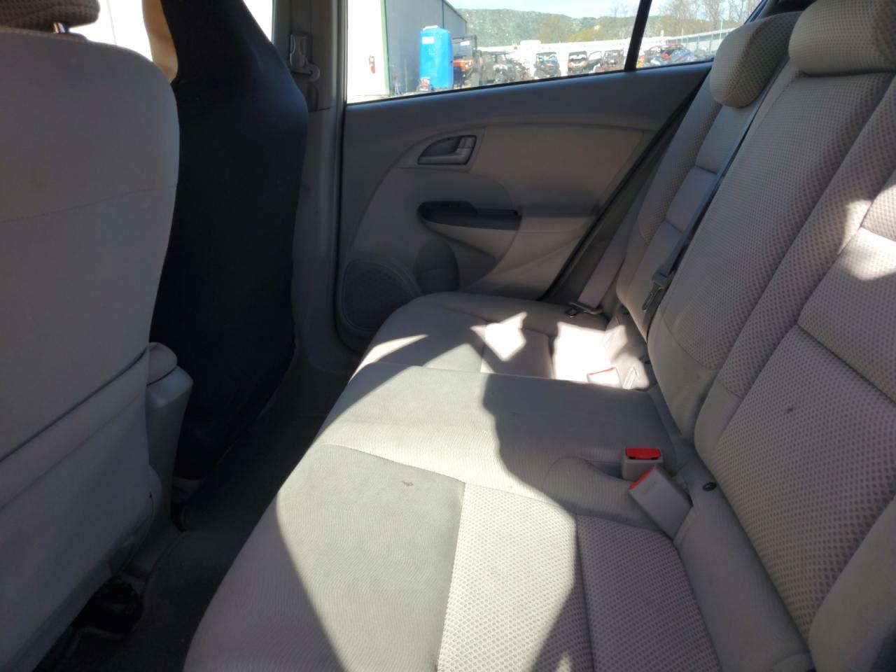 2010 Honda Insight - Image 10