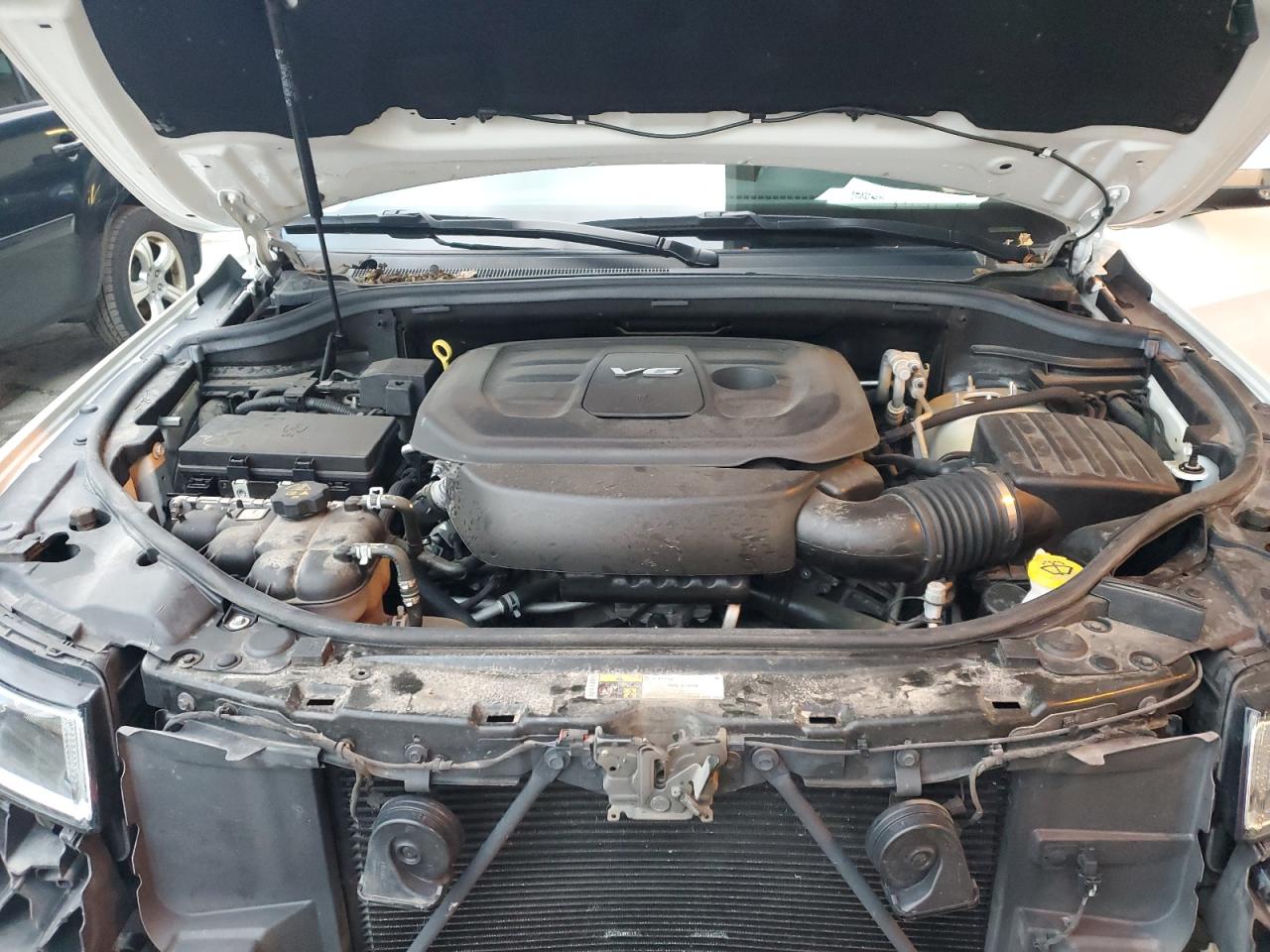 2019 Jeep Grand Cherokee - Image 12