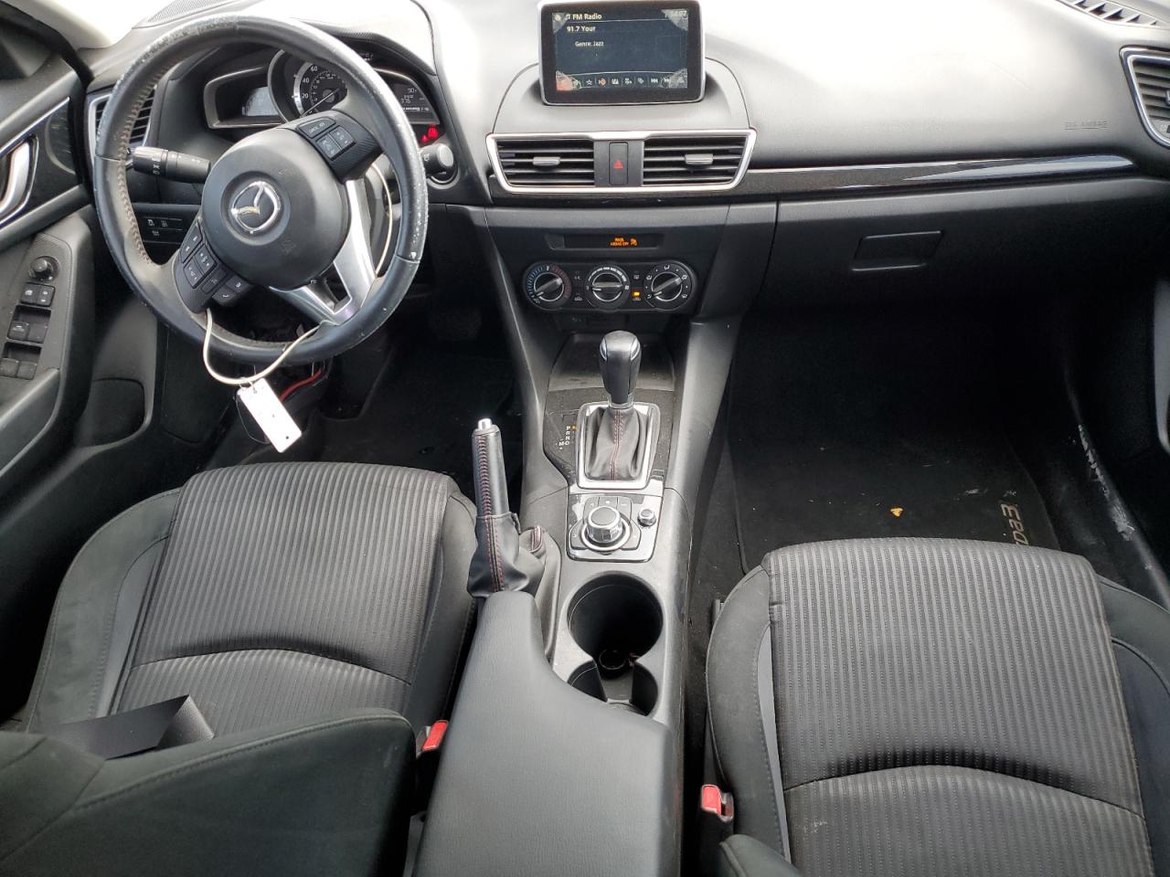 2016 Mazda 3 - Image 8