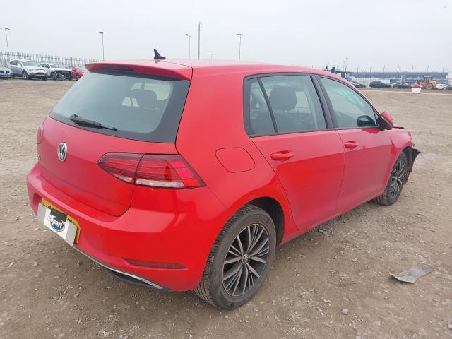 2018 VOLKSWAGEN GOLF SE NA