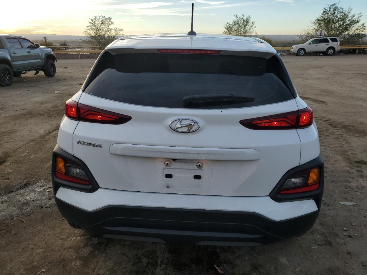 2021 Hyundai Kona Se VIN: KM8K12AA4MU747796 Lot: 80102194