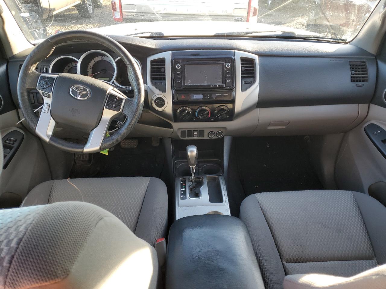2014 Toyota Tacoma - Image 8