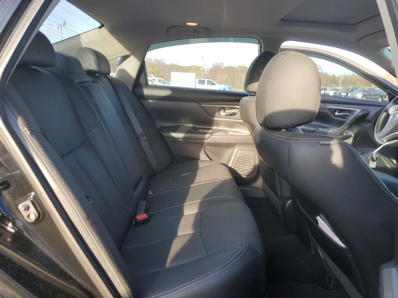 2016 Nissan Altima - Image 10
