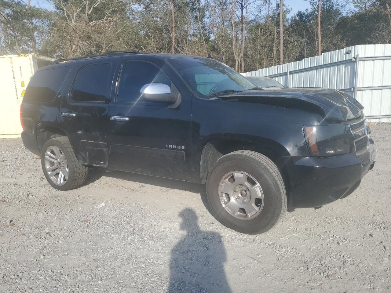 2011 Chevrolet Tahoe - Image 4
