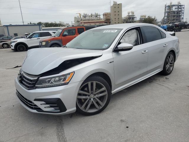  VOLKSWAGEN PASSAT 2017 Silver