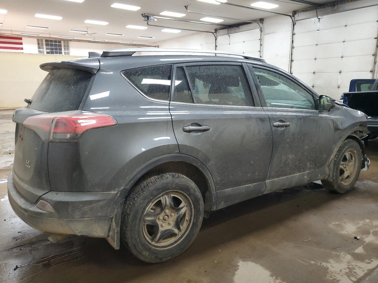2018 Toyota RAV 4 - Image 3