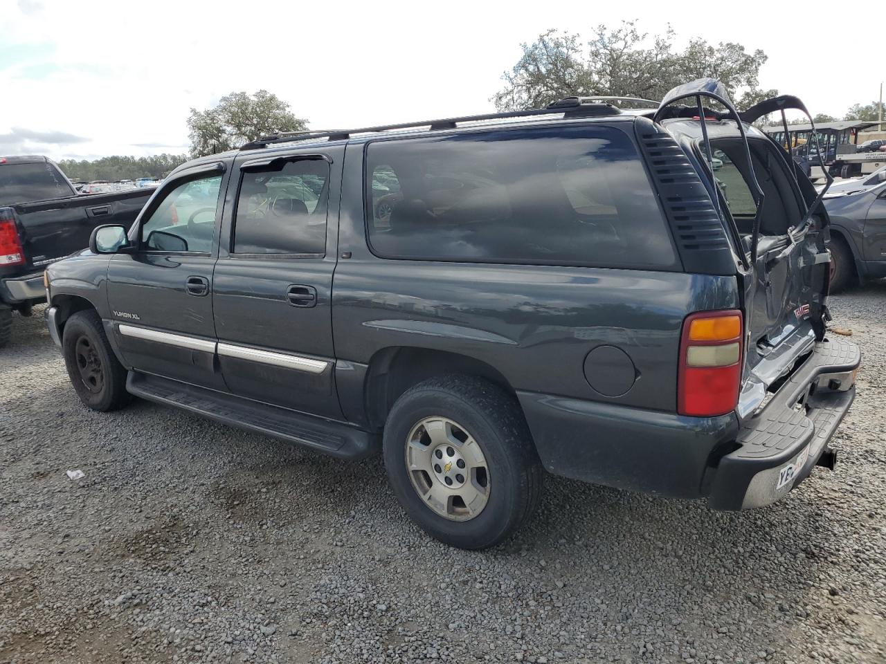 2003 GMC Yukon Xl C1500 VIN: 3GKEC16Z53G227889 Lot: 79503174