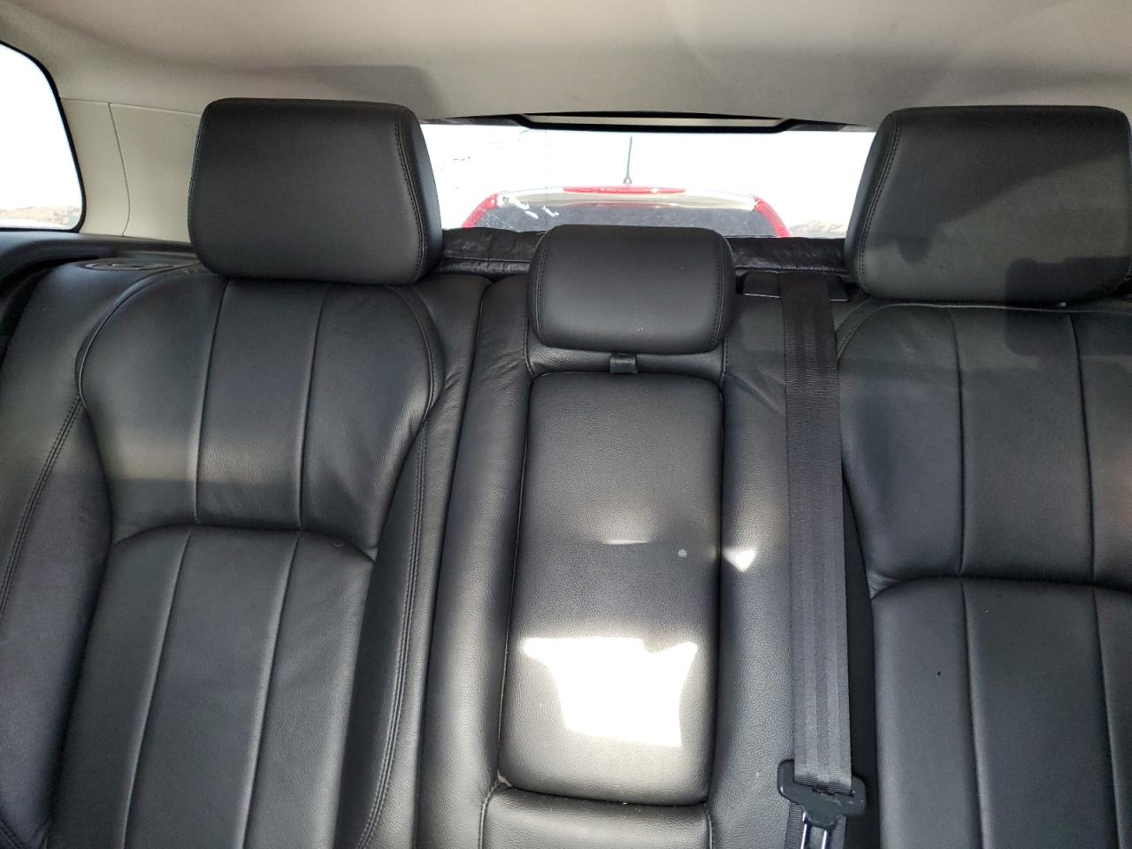 2016 Land Rover Range Rover - Image 10