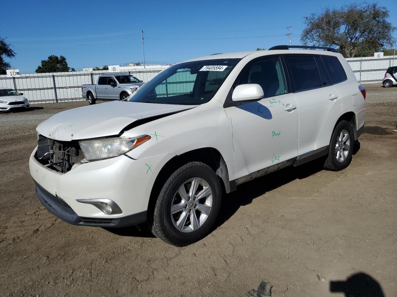 VIN 5TDZK3EH9DS140195 2013 TOYOTA HIGHLANDER no.1