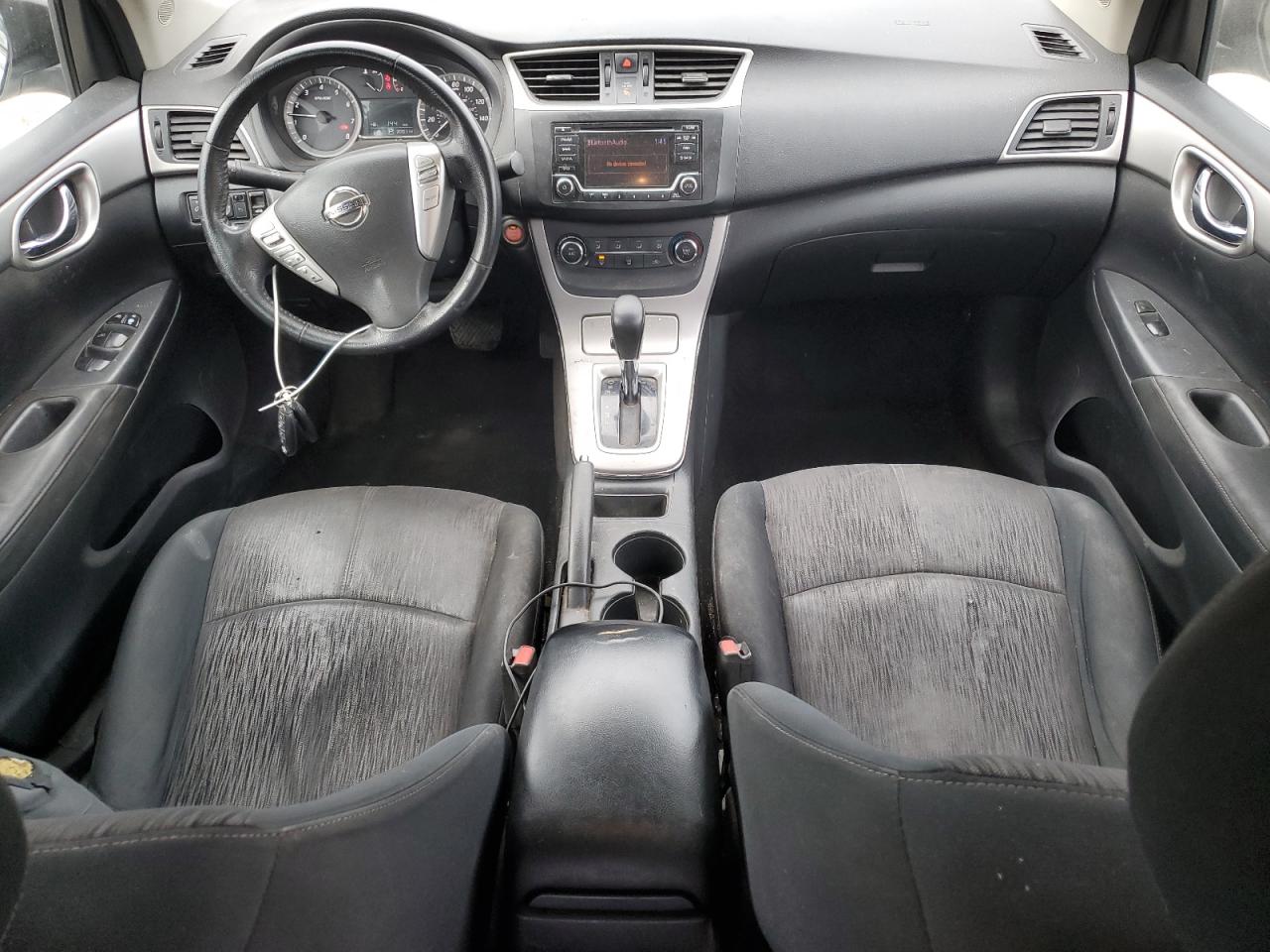 2015 Nissan Sentra - Image 8