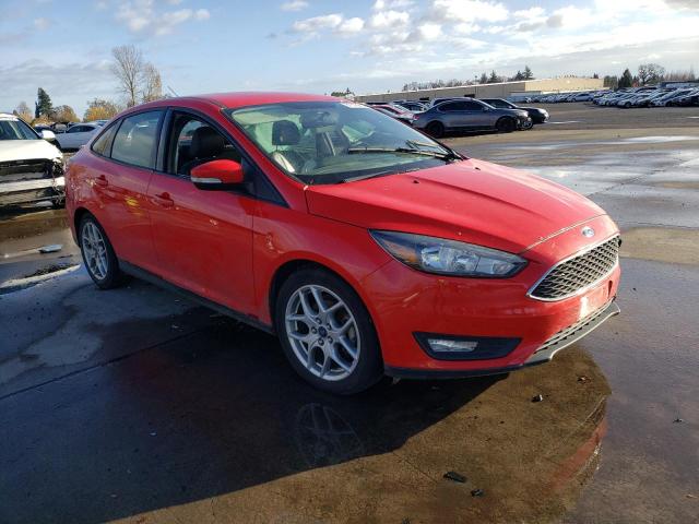  FORD FOCUS 2015 Czerwony