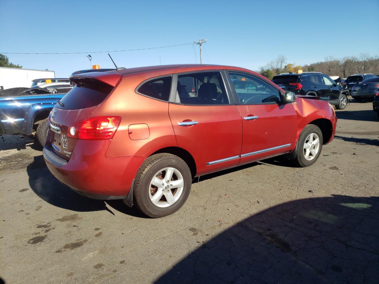 2012 Nissan Rogue - Image 3