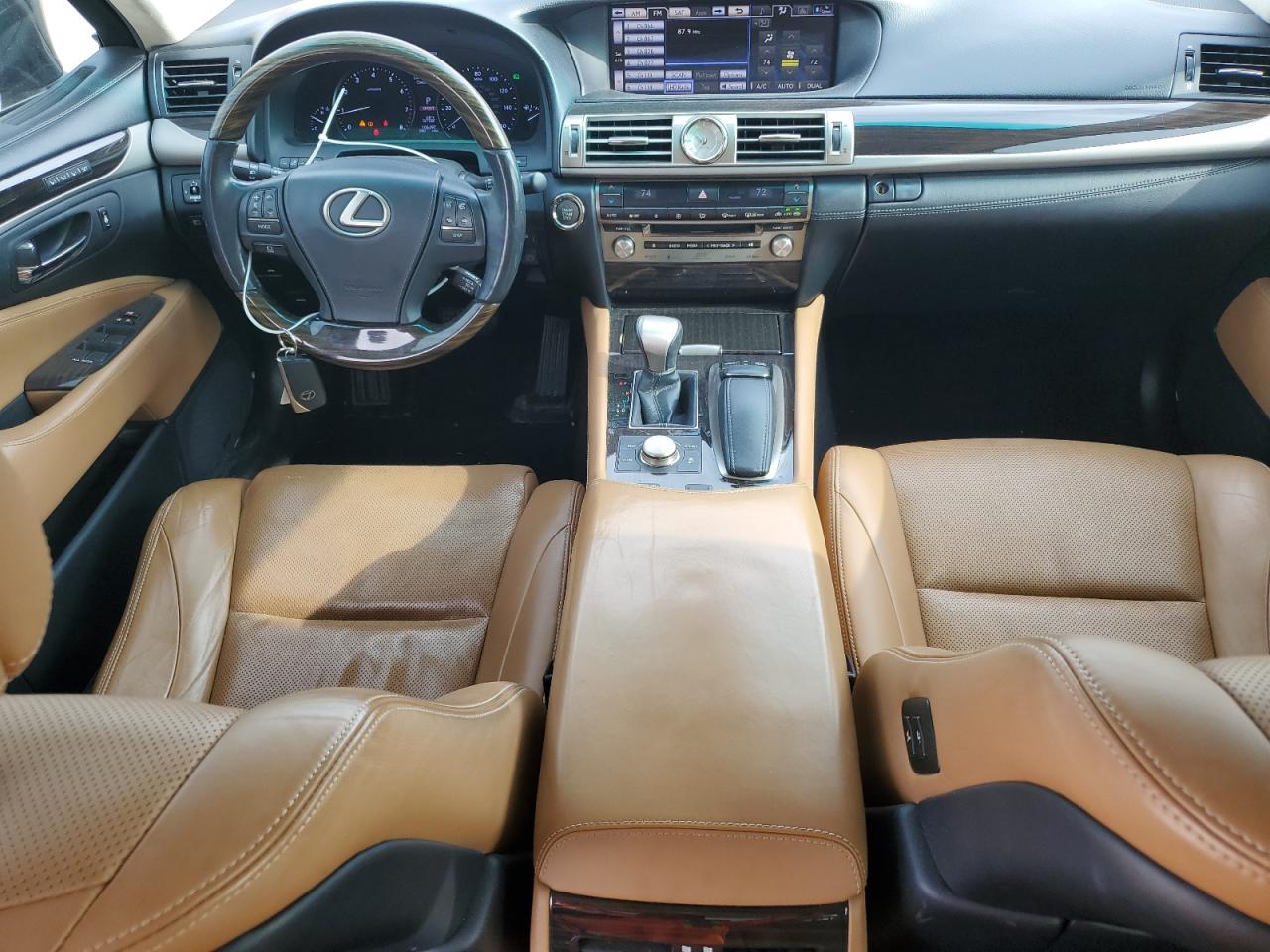 2014 Lexus LS - Image 8