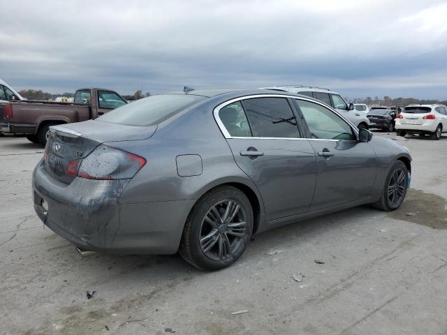  INFINITI G37 2013 Серебристый