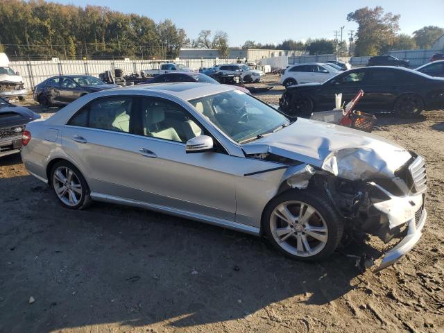  MERCEDES-BENZ E-CLASS 2013 Srebrny