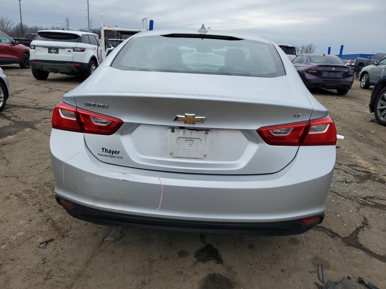 2016 Chevrolet Malibu - Image 6