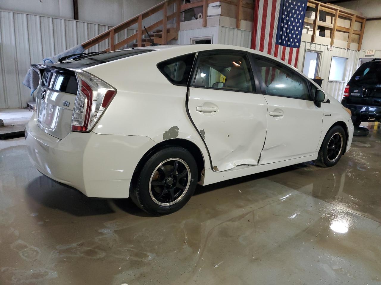 VIN JTDKN3DU5D5669477 2013 TOYOTA PRIUS no.3