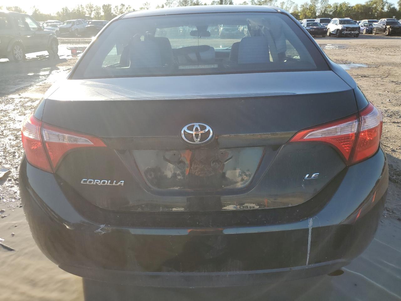 2018 Toyota Corolla - Image 6