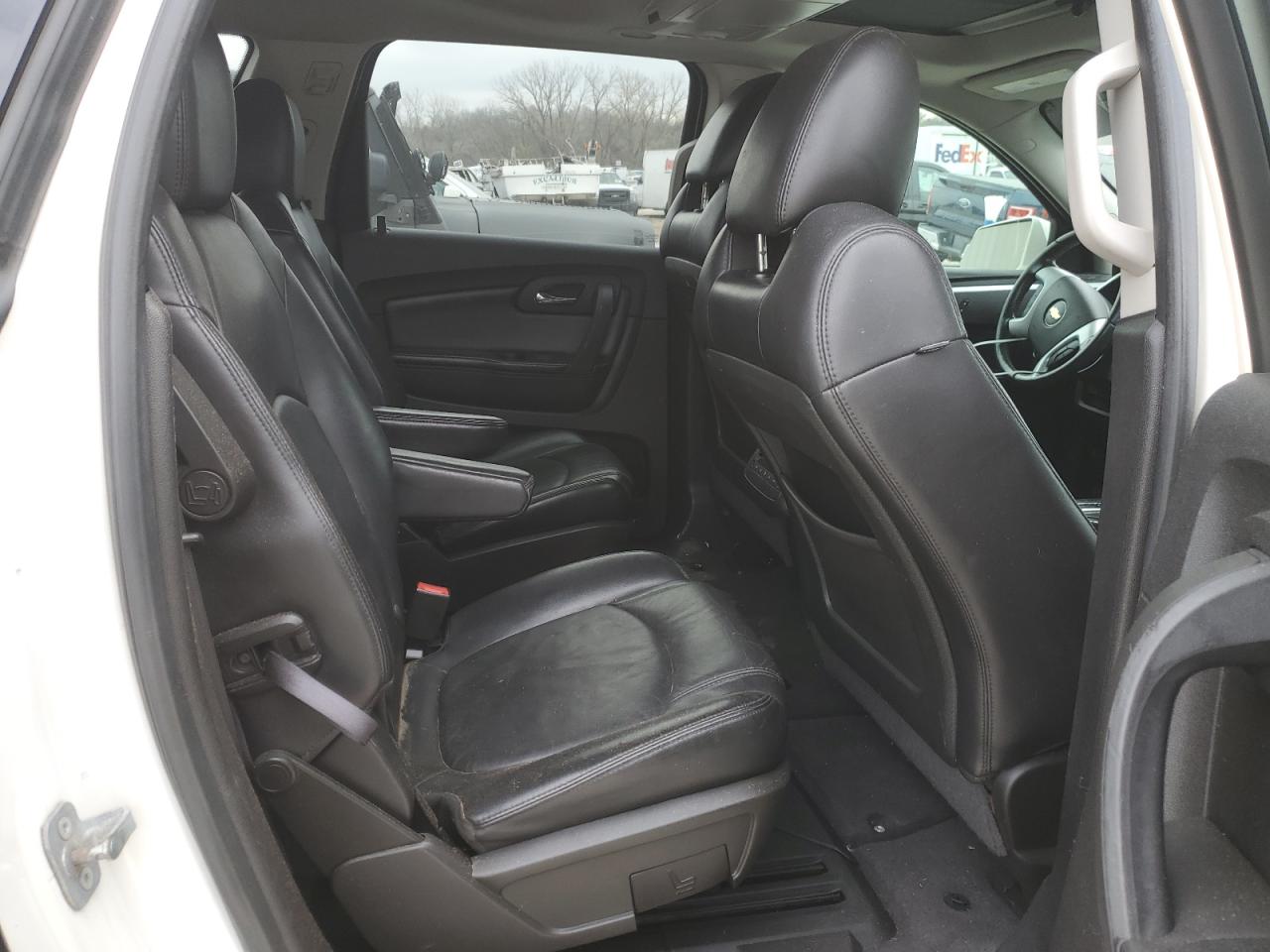 2012 Chevrolet Traverse - Image 11