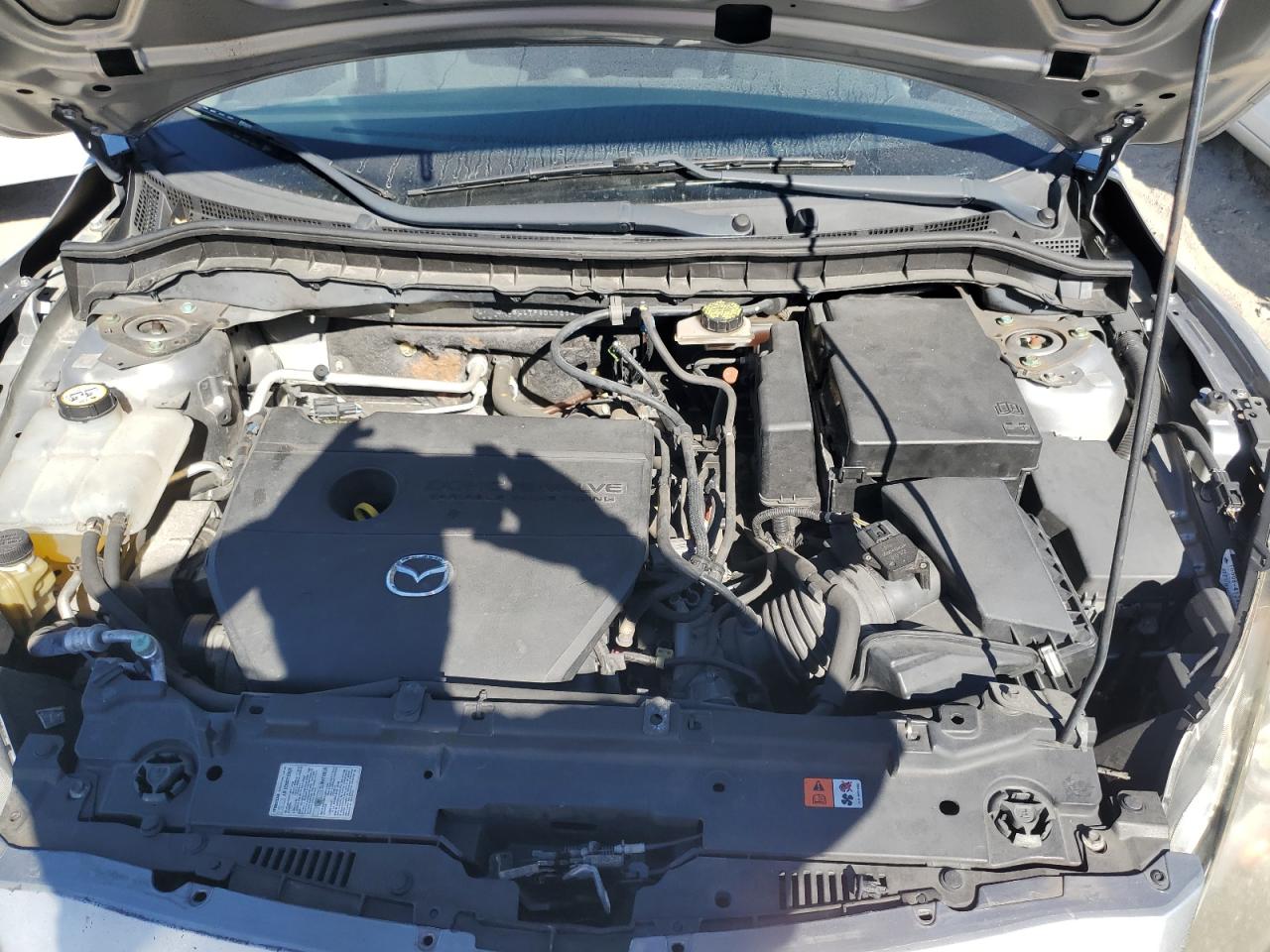 2013 Mazda 3 - Image 11