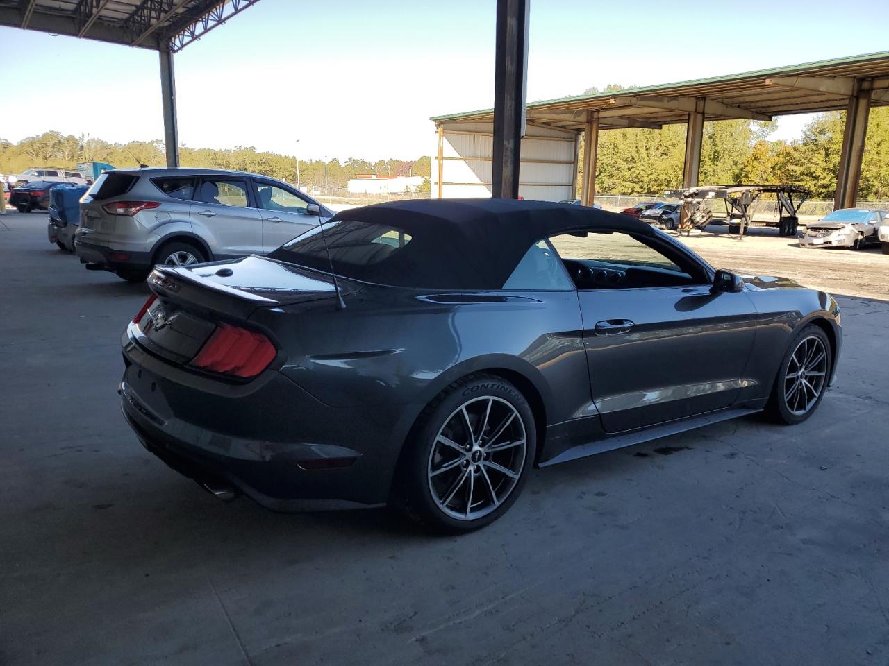 2019 Ford Mustang - Image 3