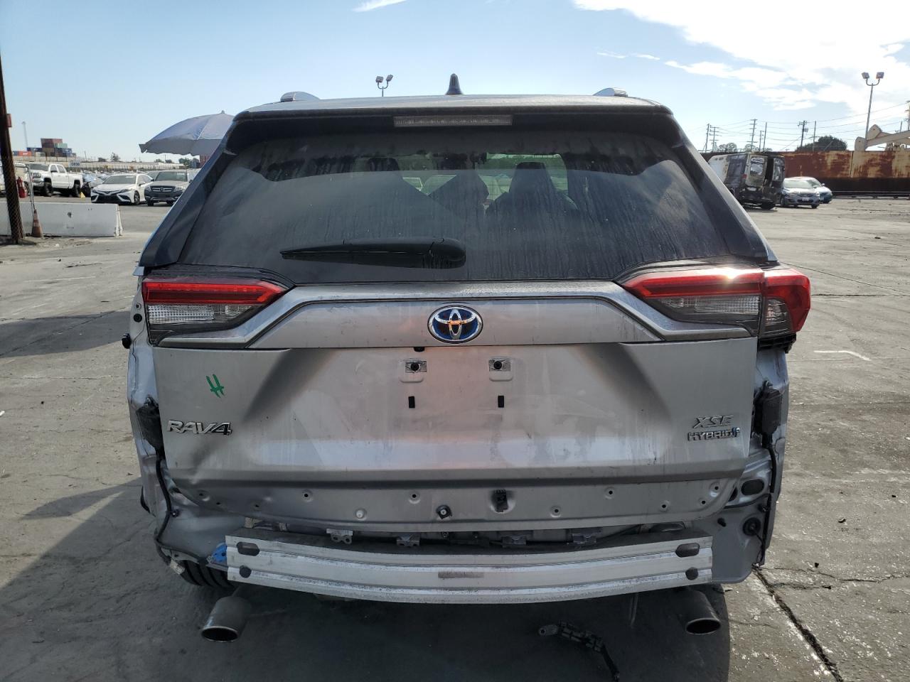 2019 Toyota RAV 4 - Image 6