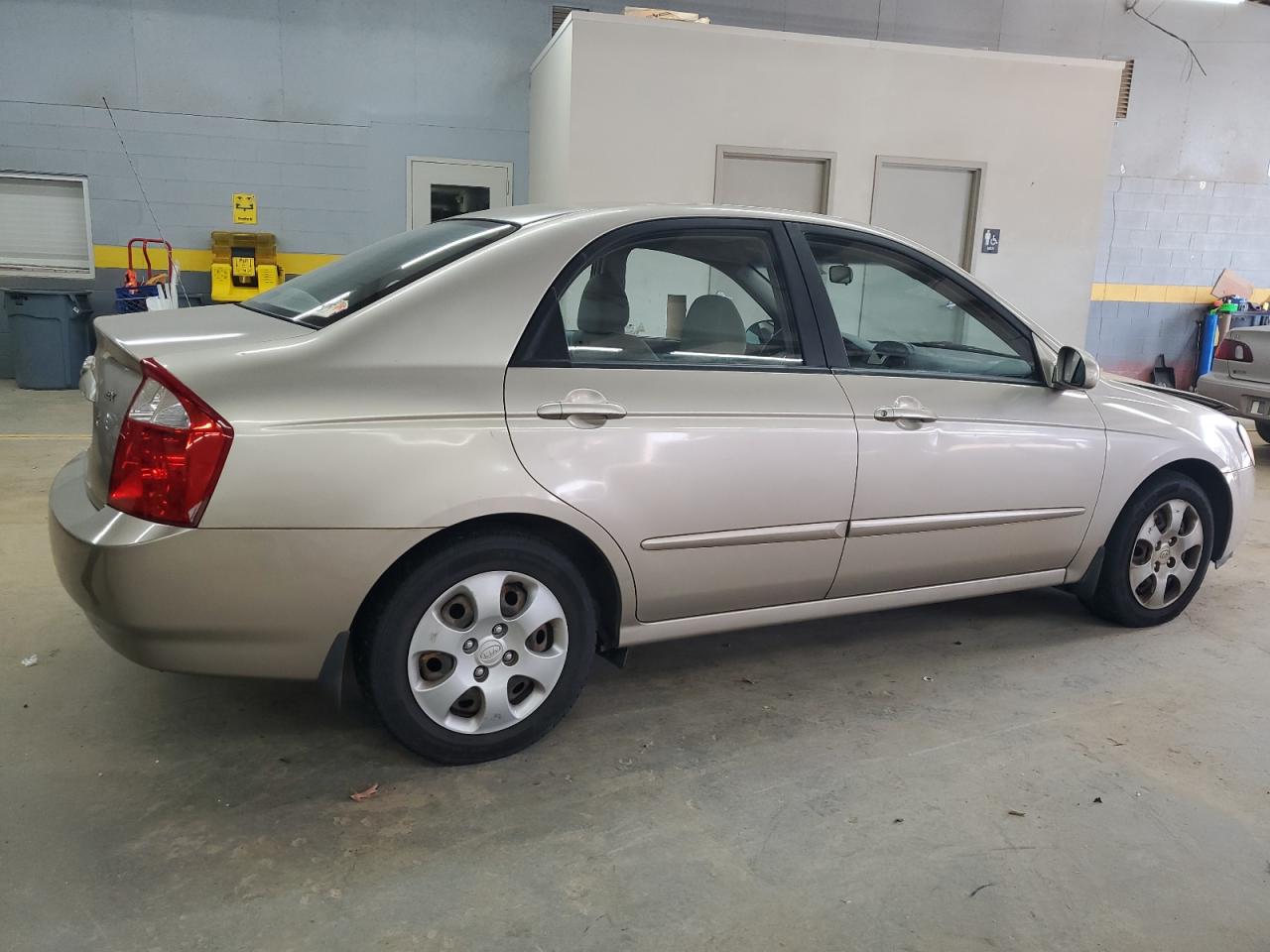 2006 Kia Spectra - Image 3