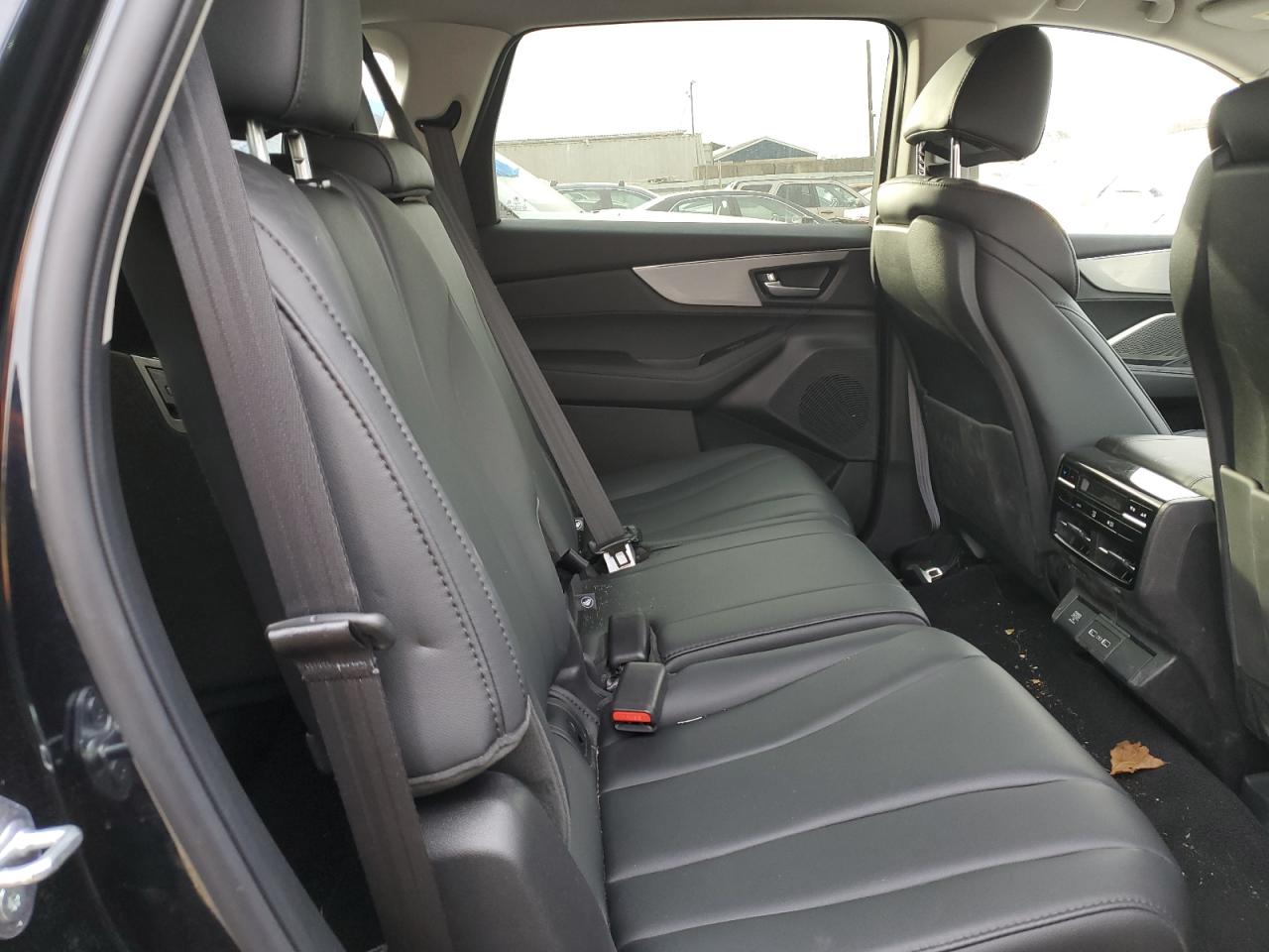2024 Acura MDX - Image 11
