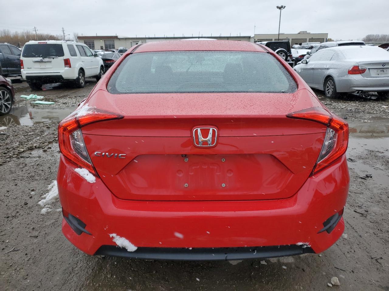 2018 Honda Civic Lx VIN: 2HGFC2F5XJH537831 Lot: 81468084