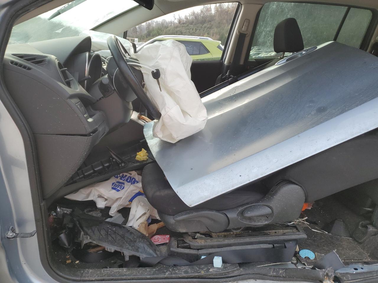 2012 Mazda 5 - Image 7