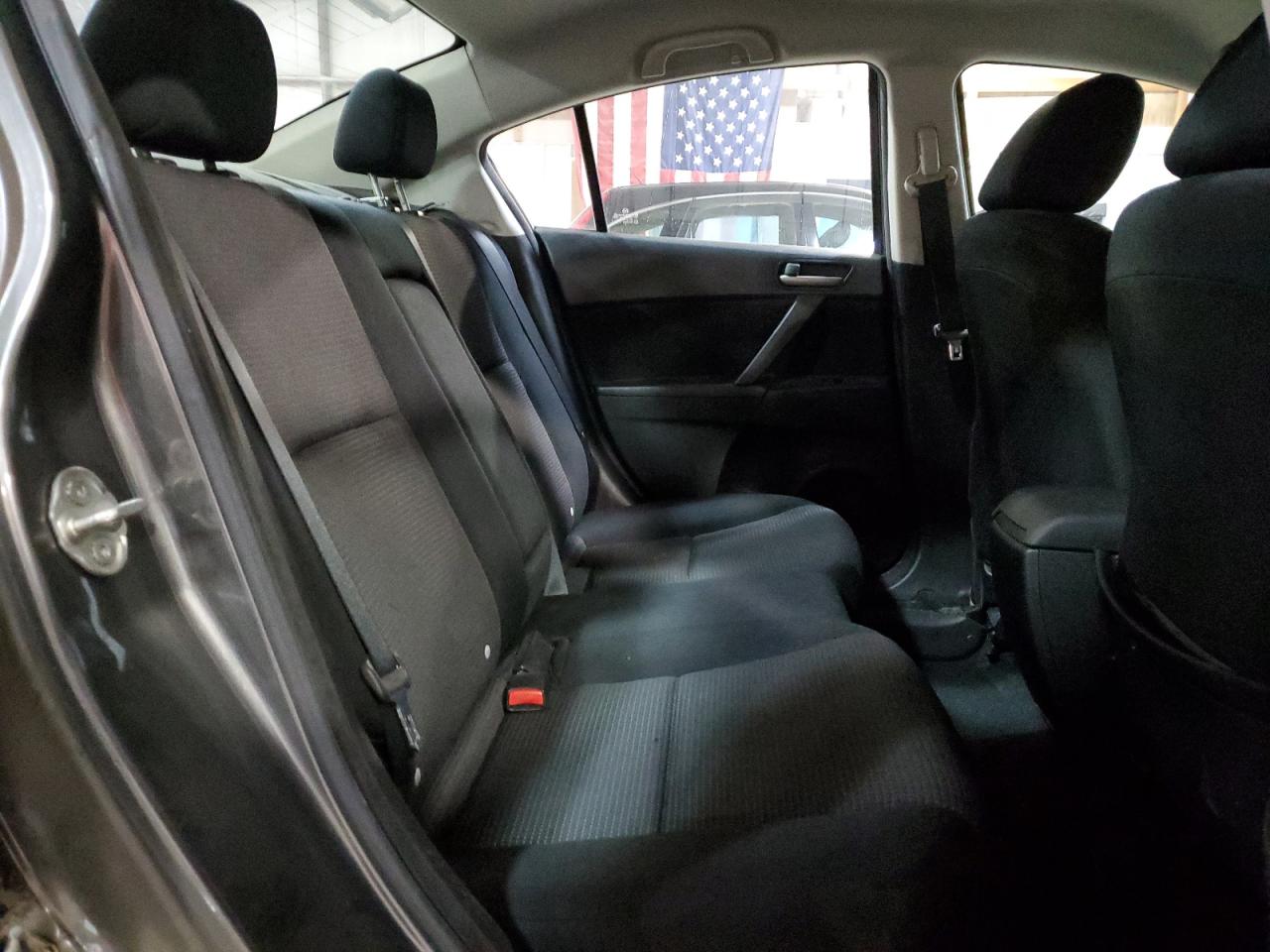 2012 Mazda 3 - Image 10