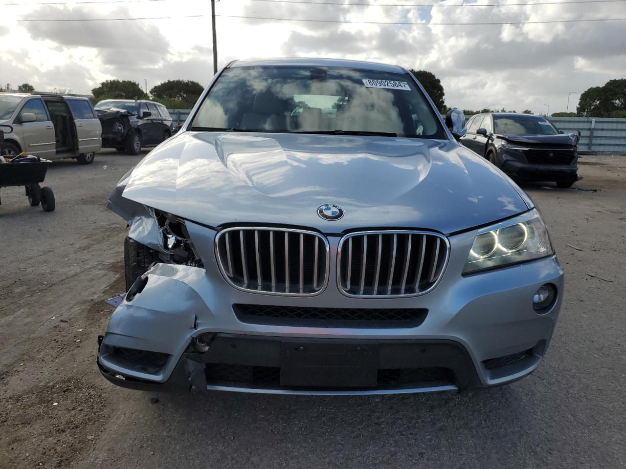 VIN 5UXWX9C56D0A27311 2013 BMW X3 no.5