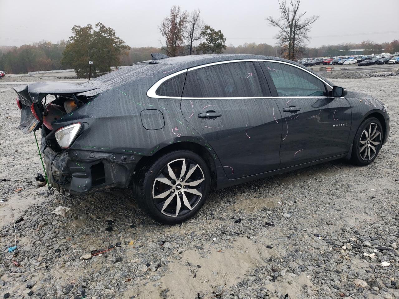 2017 Chevrolet Malibu - Image 3