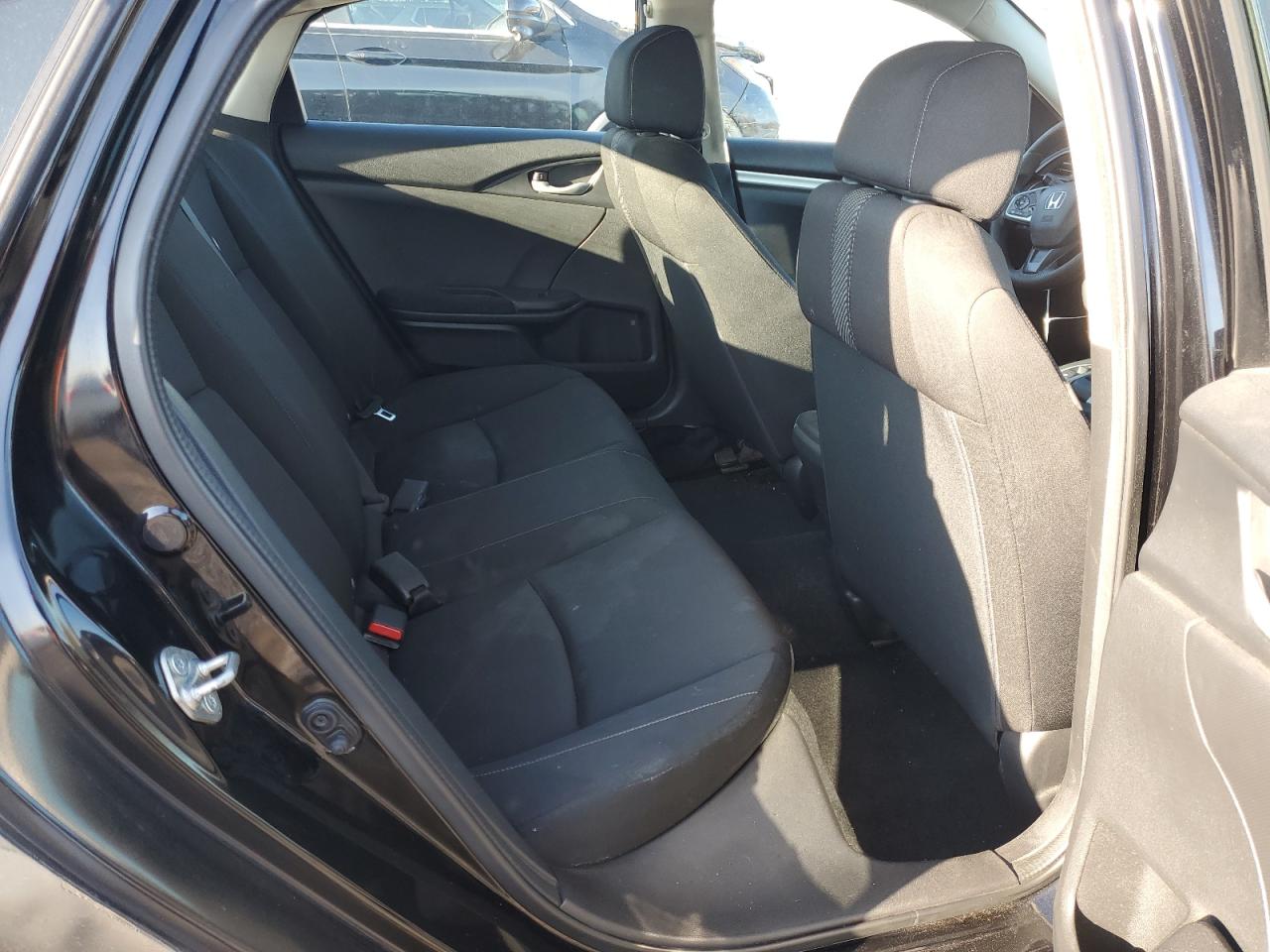 2016 Honda Civic - Image 10