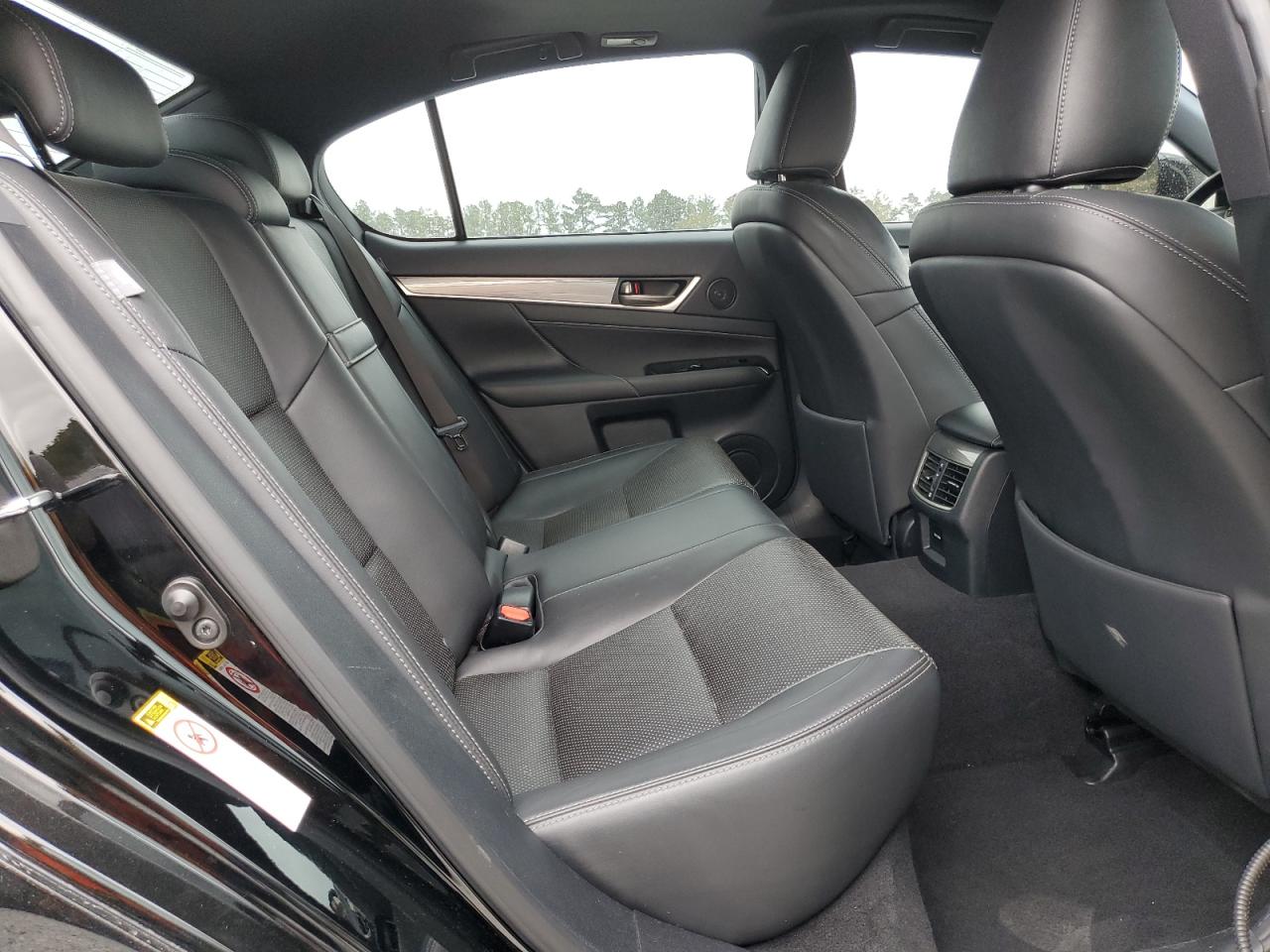 2014 Lexus GS - Image 10