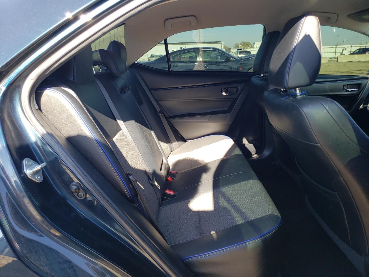 2017 Toyota Corolla - Image 10