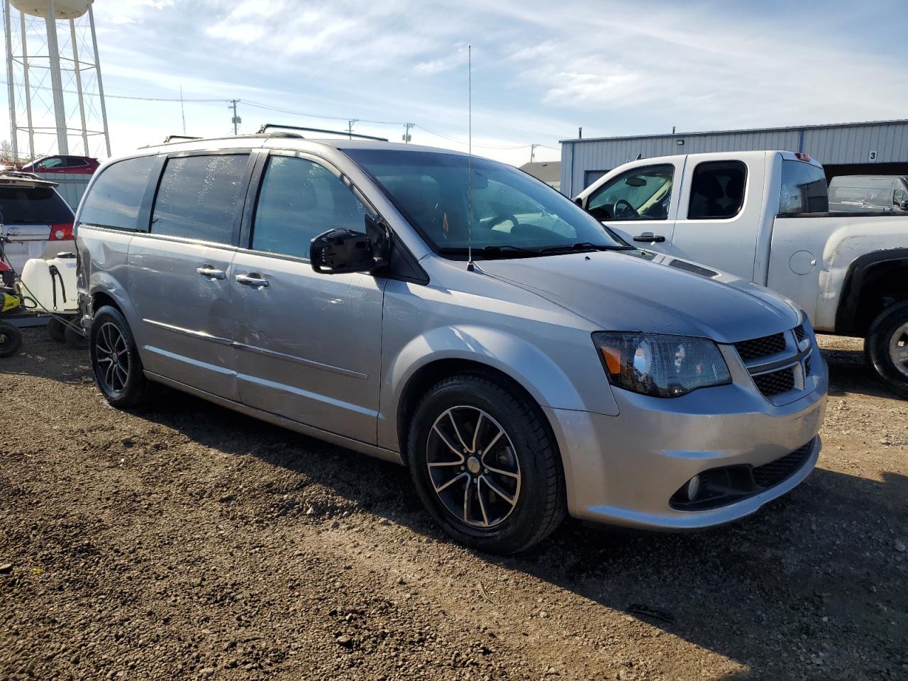 VIN 2C4RDGEG8HR546475 2017 DODGE CARAVAN no.4