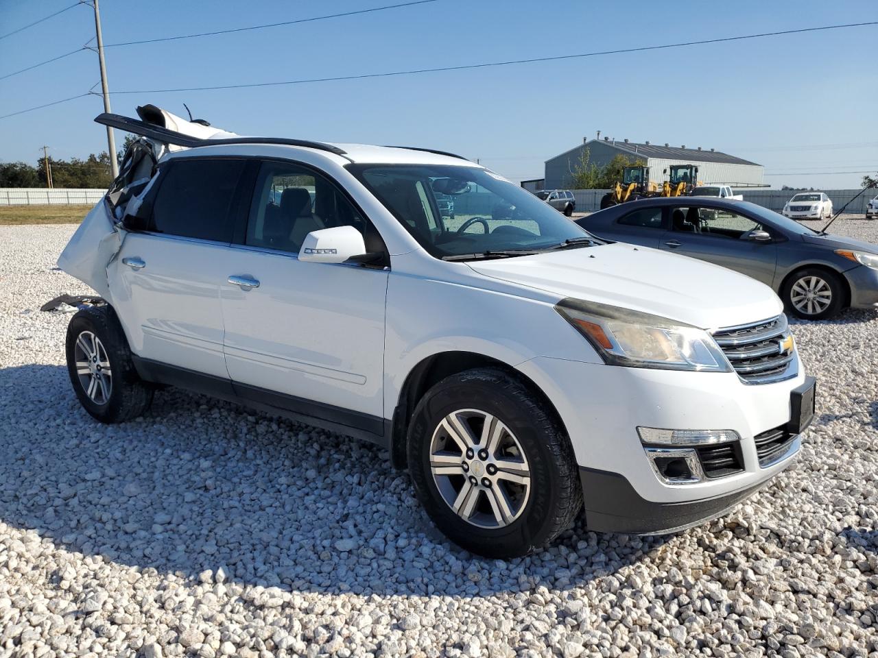 VIN 1GNKRHKD6GJ327611 2016 CHEVROLET TRAVERSE no.4